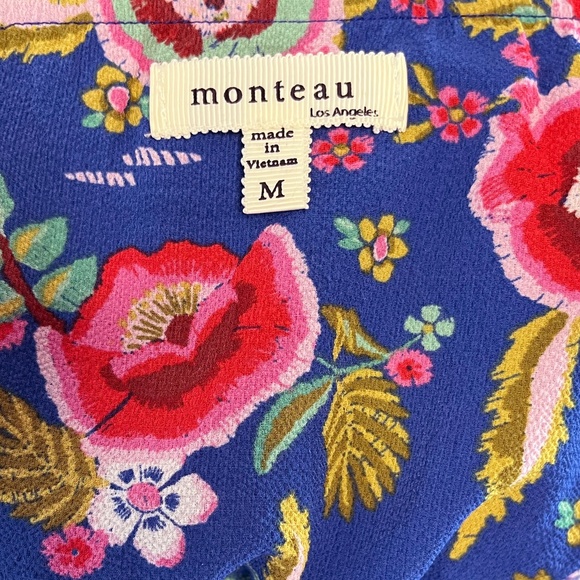 Off-Shoulder Floral Top - Picture 13 of 13